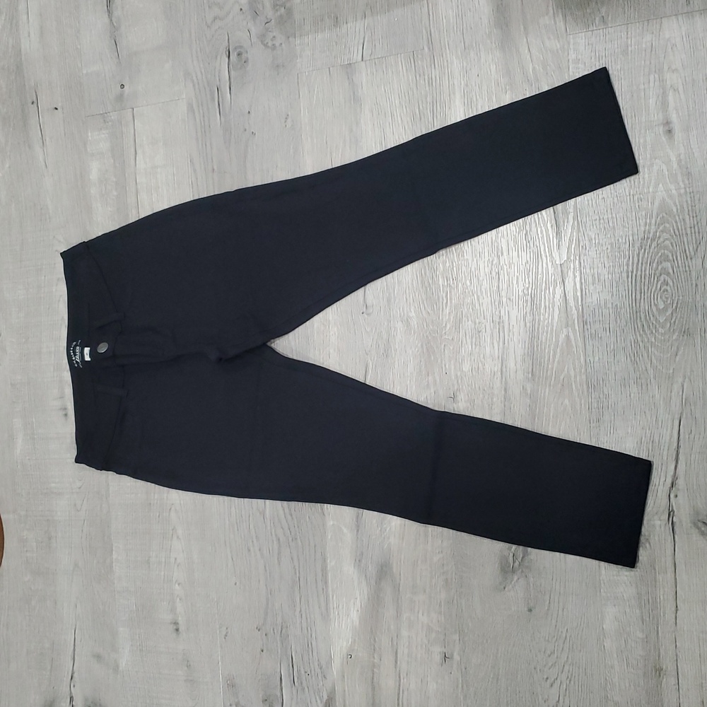 G.H. Bass & Co. Women's Y2K Black stretch ponte Skinny Ankle Crop Pants Size 4P